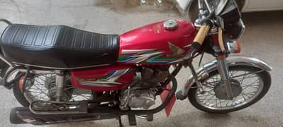 125