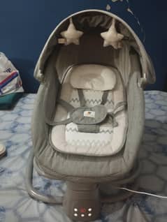 4 IN 1 Mastela Deluxe Multi-Functional Bassinets electric swing