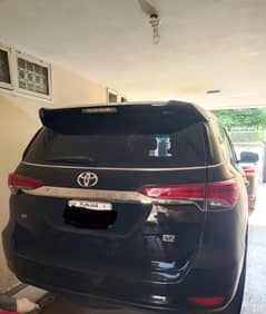 Toyota fortuner 2.7
