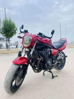 Suzuki bandit 1200