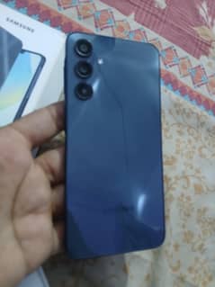 Samsung A16 5g.      4/128 gb