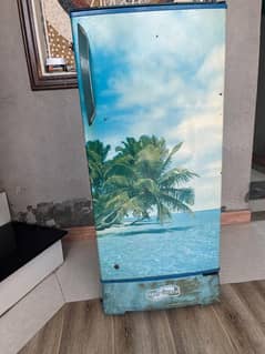 Mini fridge
