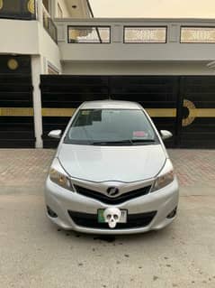 Toyota Vitz 2013 (2017 Import) – Silver – Fully Loaded & Genuine Cond