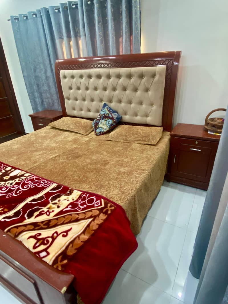 bed with side tables 1