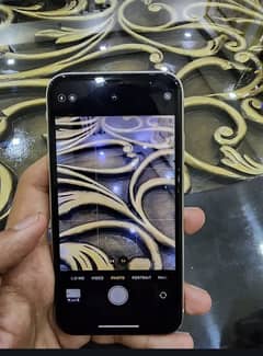 iPhone 11 jv 64GB