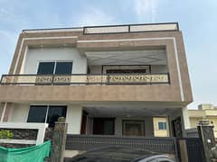 10 Marla Brand New House for Sale in O Block, Gulberg Residencia Islamabad