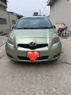 Vitz Original 1300 full option