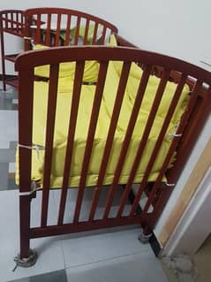 Baby cot excellent condition