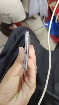 all ok ha vivo v21 10by10 8gb128 with box ha no open no repair