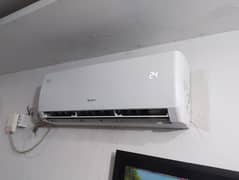 Gree AC inverter good condition