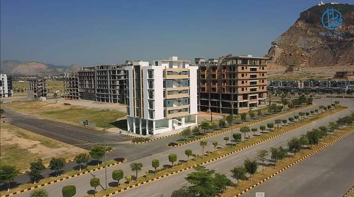 8 Marla Corner Residencial plot Available For Sale in Faisal Hills of block C 3