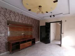 Corner 1688 Square Feet Spacious House Available In Allama Iqbal Town - Nishtar Block For sale