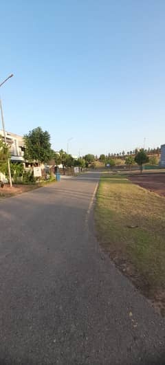 1 KANAL PLOT FOR SALE