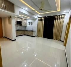 G-11/4 FGEHA E-Type First Floor Flat For Sale