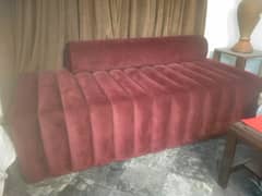Sofa Couch 4 Seater Mehroon