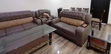 Reasonably-Priced 10 Marla House In Allama Iqbal Town - Hunza Block, Lahore Is Available As Of Now