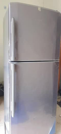 Haier Full Size Fride, Excellent Cooling.