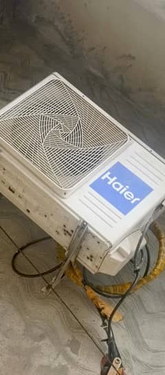 1 ton haier dc inverter