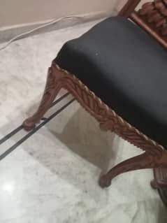 dining table with 8 poshish chairs