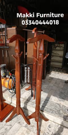Coat stands/Coat hanger stands/Coat hangers/Cloth Stands