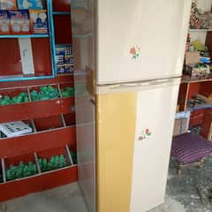 Refrigerator okay hy