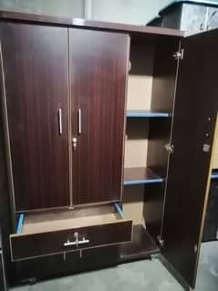 Wooden Almari 3 Doors