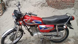 I am selling my Honda 125 original condition