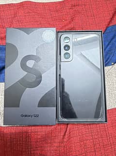 SAMSUNG GALAXY S22