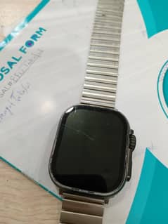 smartwatch hai watch ultra Jo lene chayie wo buss message kare
