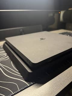 PS4 Slim (1TB, Disc) | Original Box + Games | Mint Condition