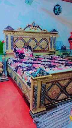 king size Bed with dressing mirror