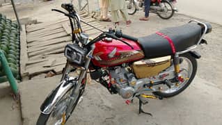 25 model. fresh bike. 03175161525 location hazara university dohdial