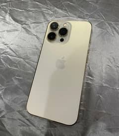 iPhone 13 pro F. U