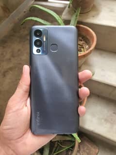 Infinix Hot 12 Play