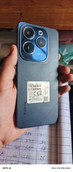 Infinix hot 40