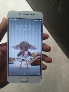 vivo x7 4gb 128gb duall sim 10/10 no open