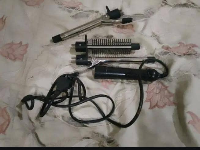 curling rod in new condition only box open, condition 10/10 1