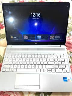 HP core i5 11 gen (8GB / 1TB)