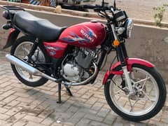 Suzuki gs se 150 blkul fresh condition peshwar registered 4500chali ha