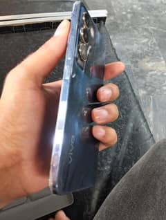 vivo y100 8 256gp 10 by 100 condition box charging sath