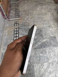 I phone 13 jv