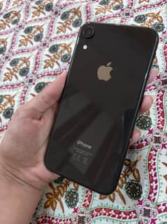 IPHONE XR + PTA Approved