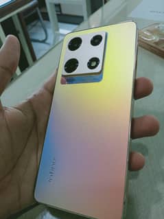 INFINIX NOTE 30 PRO WIRELESS CHARGER