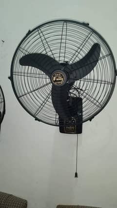 bracket fan 18 inch acdc