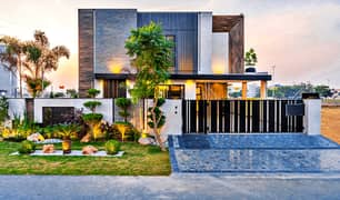 1 Kanal Modern Lavish Bungalow For Sale In Phase C Dha