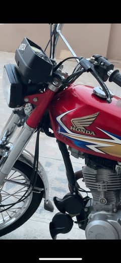 Honda 125 in new condition best bike 2020 model