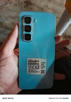 mobile bal kol ok hy sub Kuch ok hy warranty ma hy