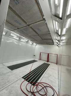 Original SAICO MADE IN ITALY Paint Booth with materials