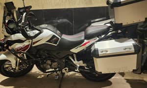Brand New Benelli TRK 251 With All Original Accossories
