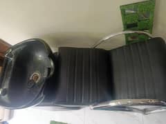 salon furnitures and mirror